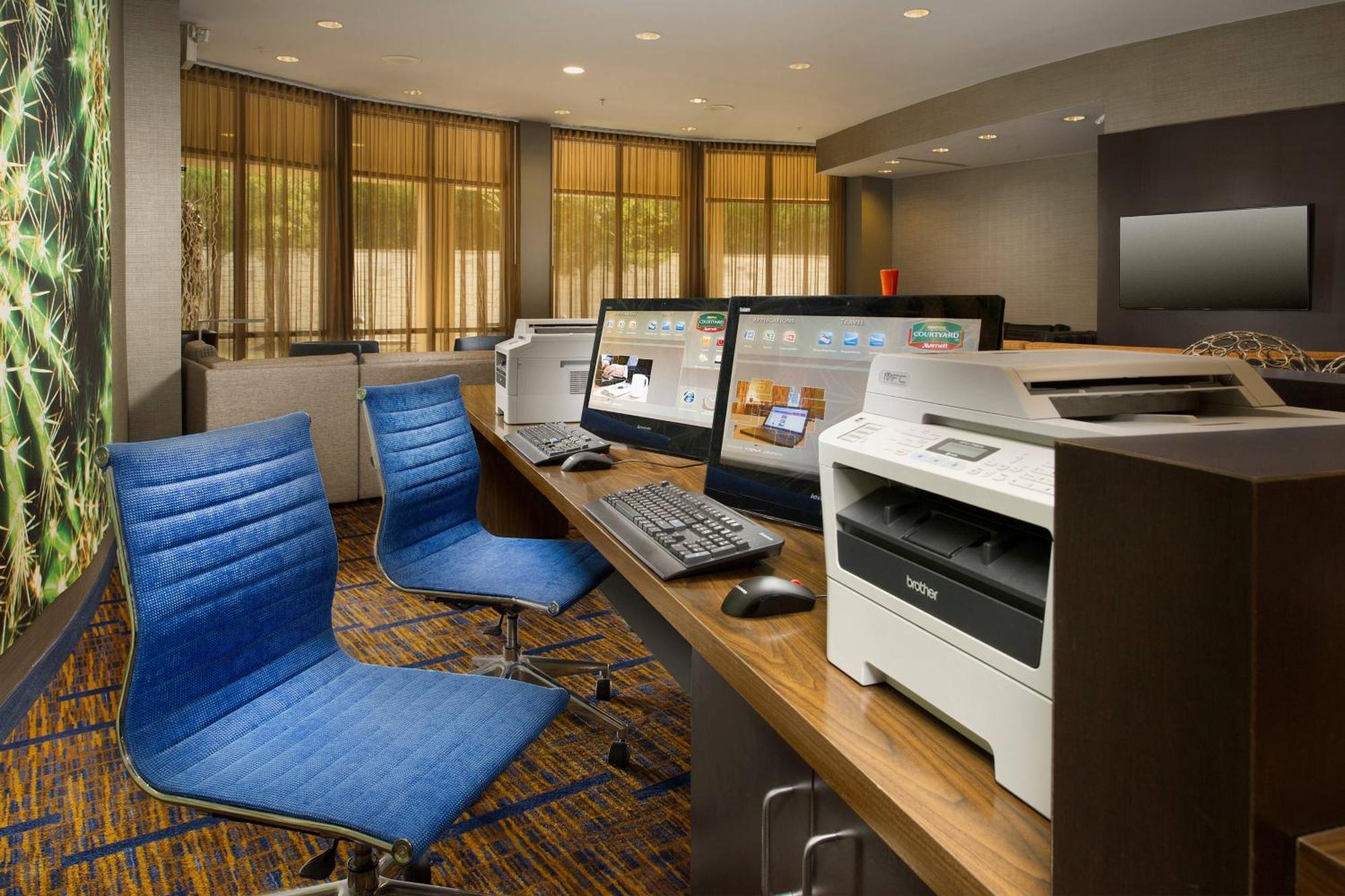 Courtyard By Marriott San Antonio Seaworld/Lackland Exterior photo