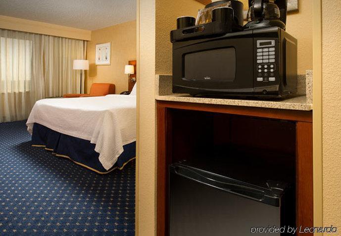 Courtyard By Marriott San Antonio Seaworld/Lackland Exterior photo