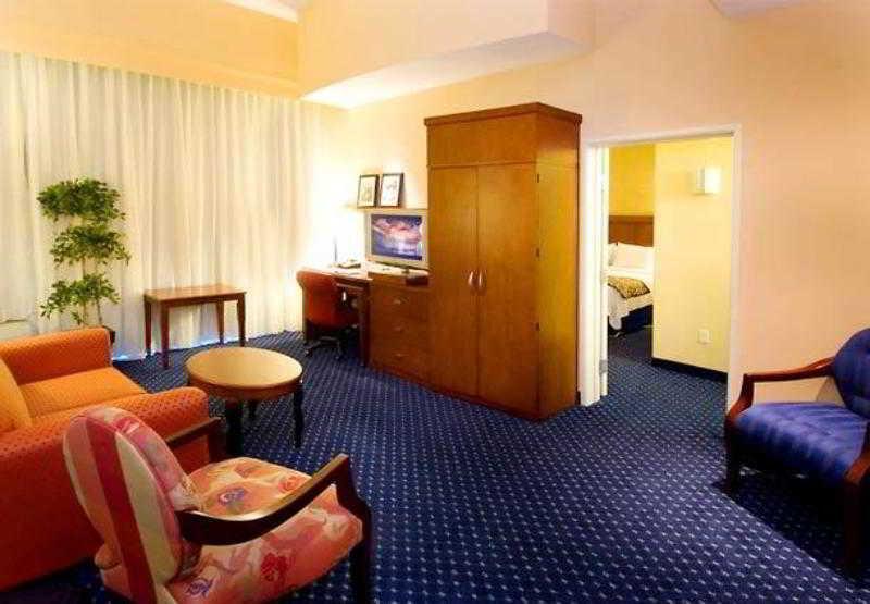 Courtyard By Marriott San Antonio Seaworld/Lackland Room photo