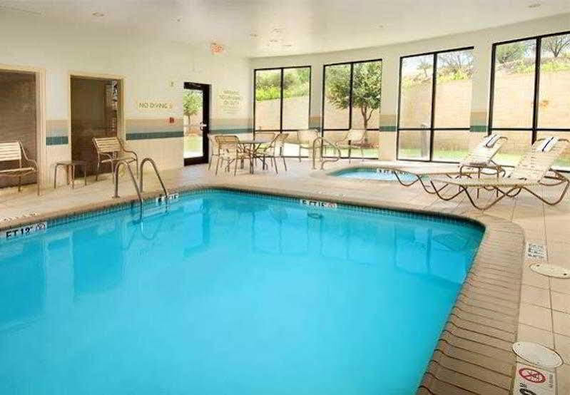 Courtyard By Marriott San Antonio Seaworld/Lackland Exterior photo